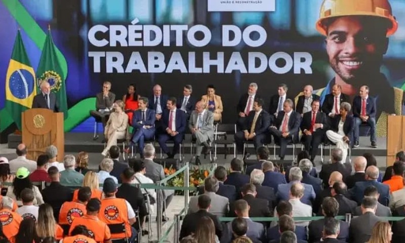 ECONOMIA: Crédito consignado CLT já alcança R$ 50 bilhões em pedidos