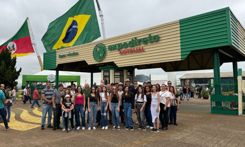 AGRO: Produtores de Vila Maria e estudantes da EEVIMA participam da Expodireto Cotrijal