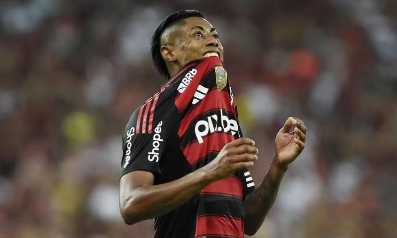 BRASIL: Craque do Flamengo indiciado, proposta de novo salário mínimo para 2026 e mais