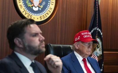 MUNDO: Trump ordena ofensiva histórica contra o Irã