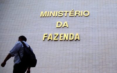 ECONOMIA: Governo registra déficit de R$ 17 bi em agosto