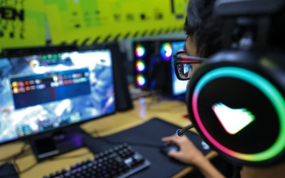 ECA Digital entra em vigor com foco na proteção de crianças e adolescentes na internet