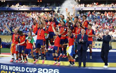 MUNDO: Espanha é campeã da Copa mais cara e assistida da história