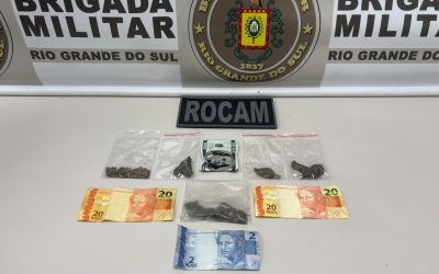 POLÍCIA: BM prende jovem e apreende dois adolescentes por tráfico de drogas em Marau